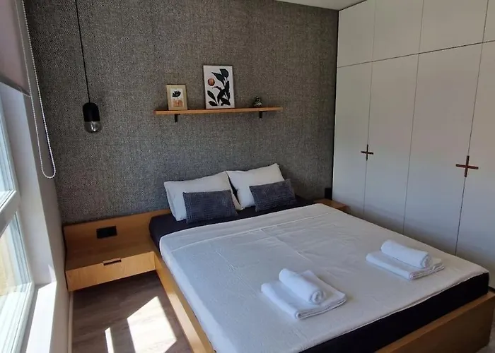 Mila's Cozy 1 Bedroom Апартаменты