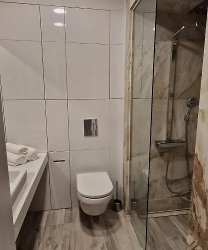 Апартаменты Mila's Cozy 1 Bedroom *